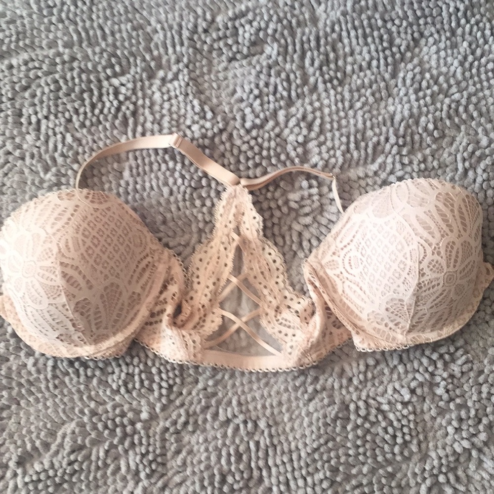 32DDD VS Racerback Bra - Picture 2 of 2